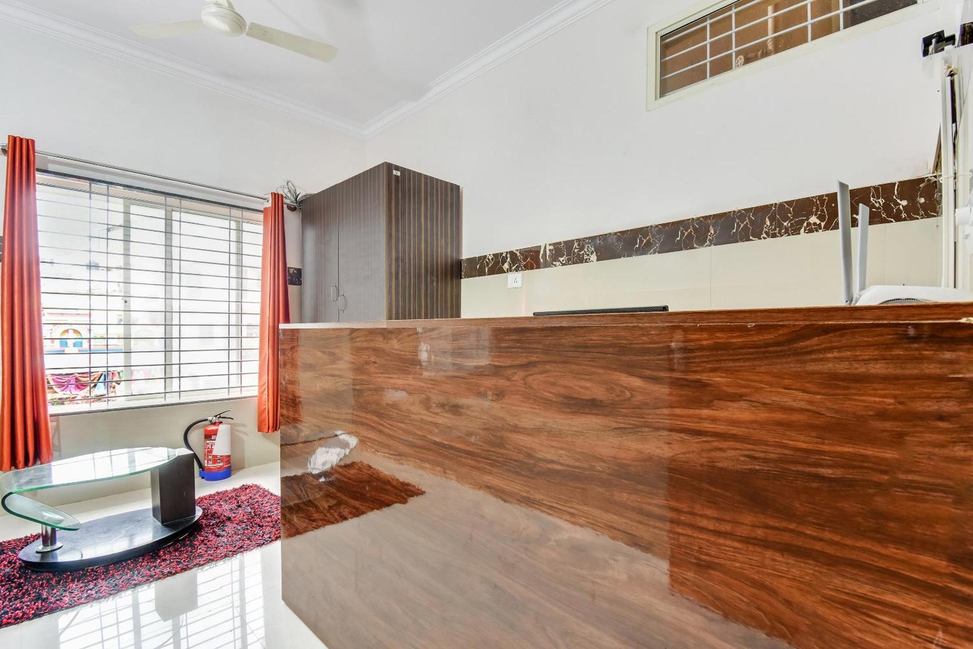 Hotel O Sri Sai Guru Comforts Yelahanka Bagian luar foto
