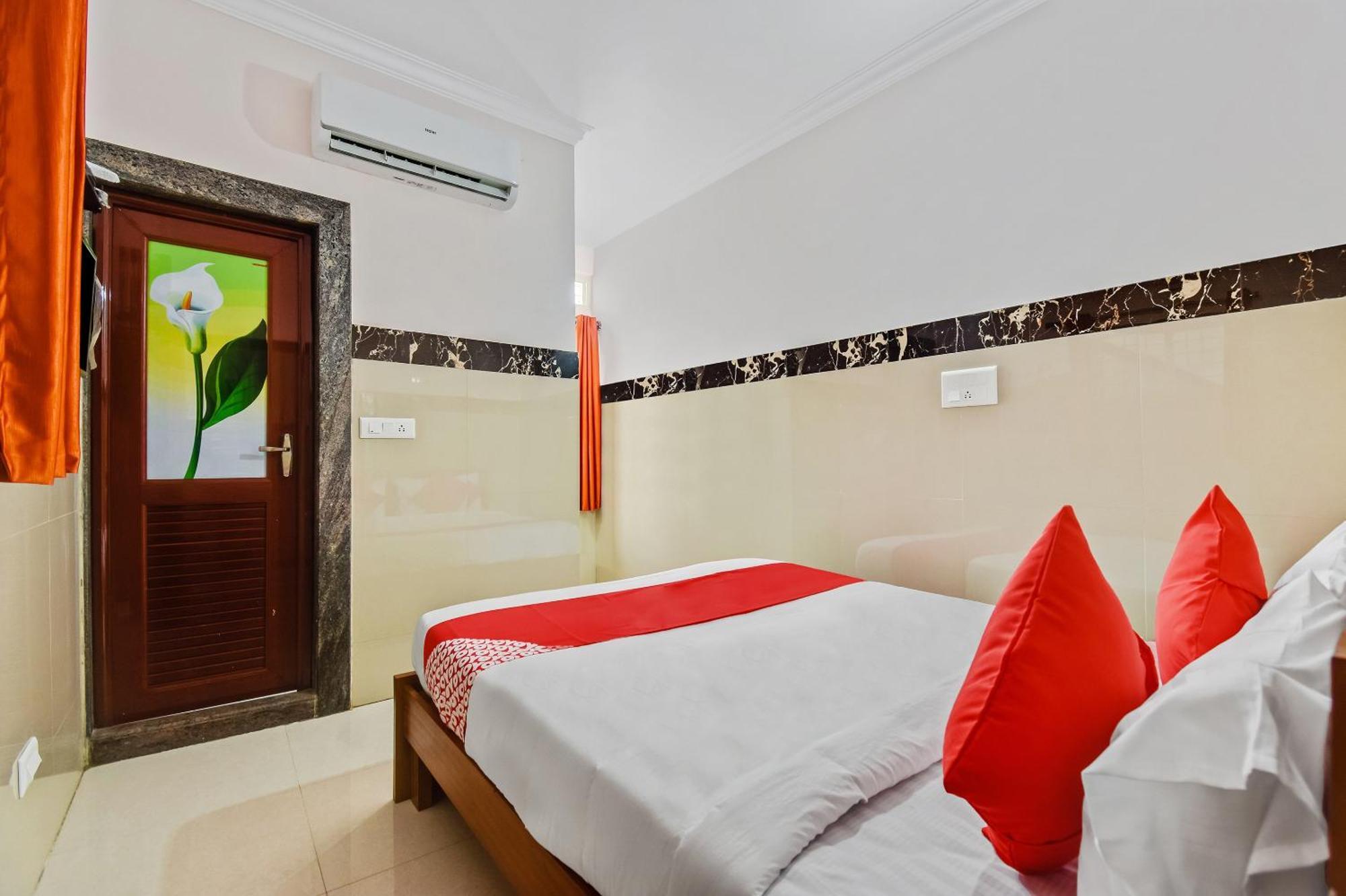 Hotel O Sri Sai Guru Comforts Yelahanka Bagian luar foto