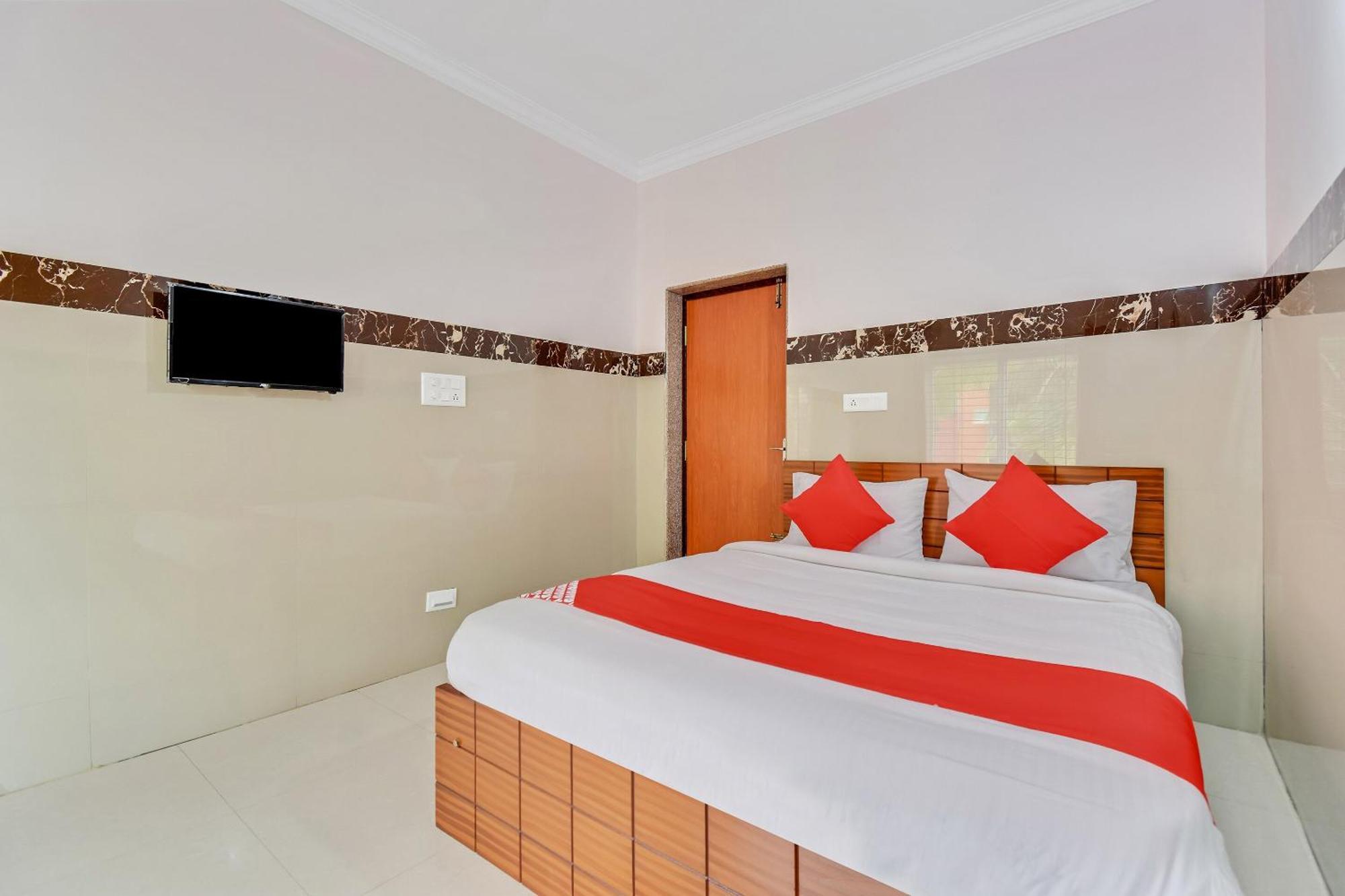Hotel O Sri Sai Guru Comforts Yelahanka Bagian luar foto