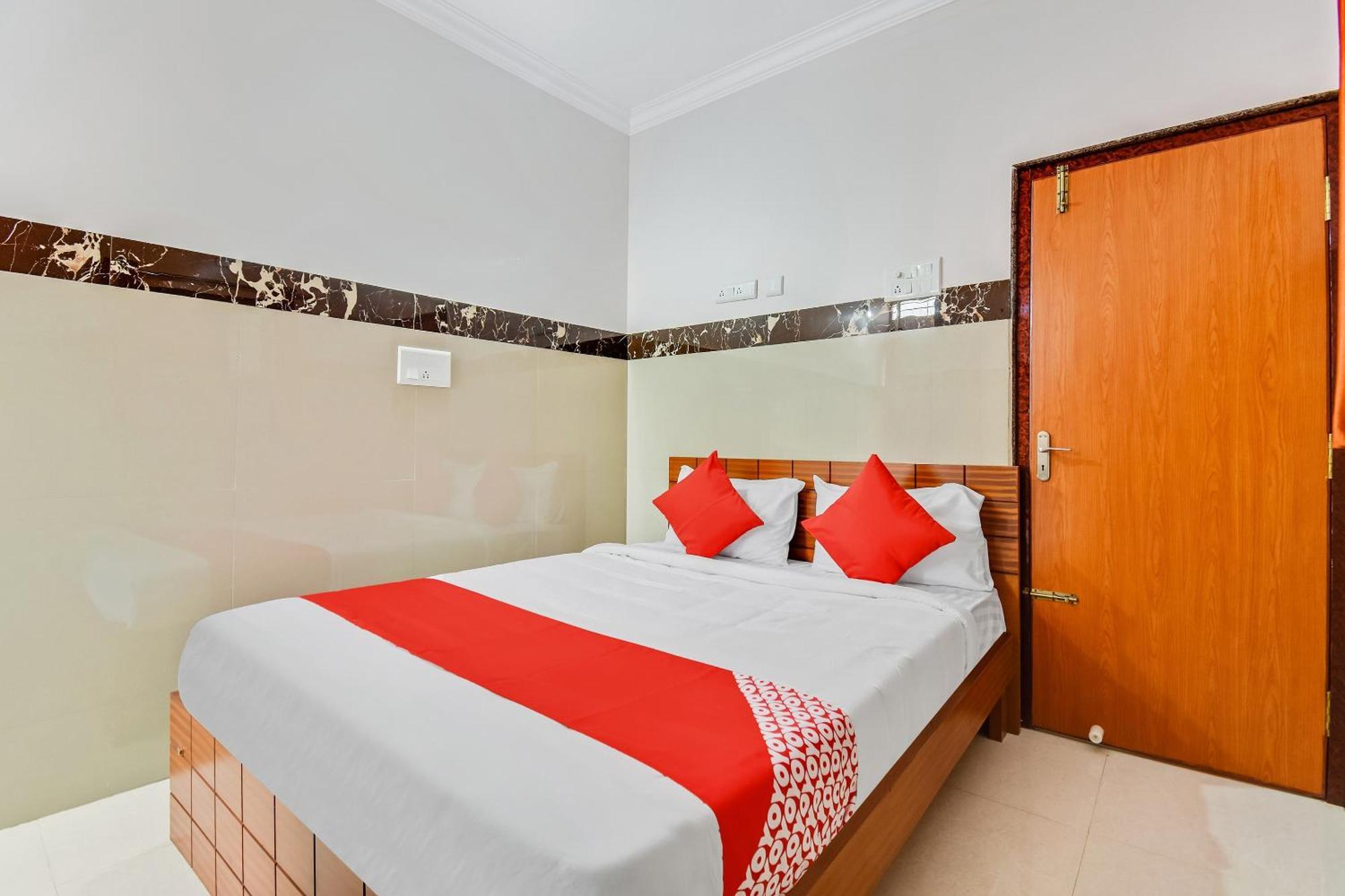 Hotel O Sri Sai Guru Comforts Yelahanka Bagian luar foto