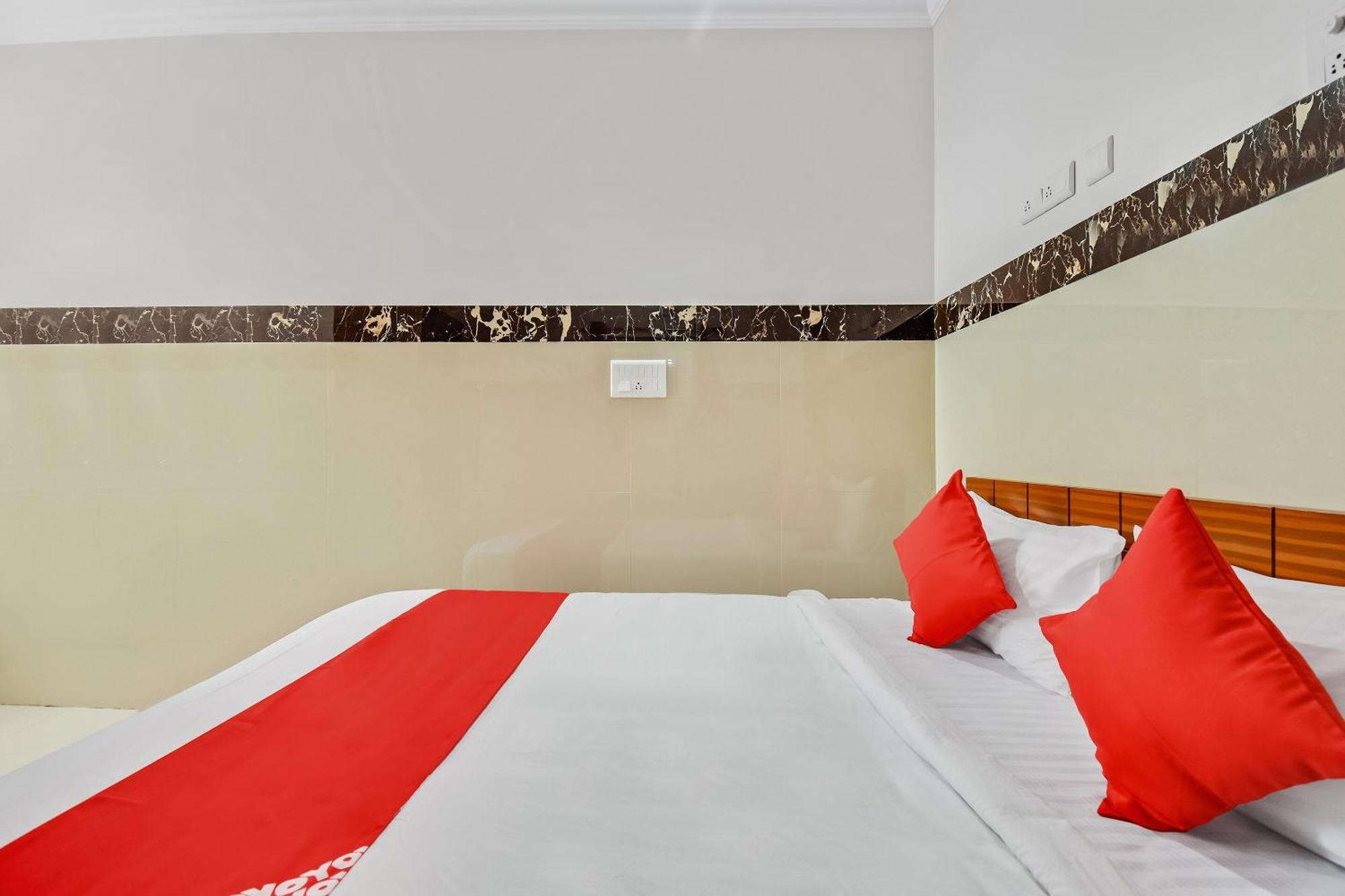 Hotel O Sri Sai Guru Comforts Yelahanka Bagian luar foto